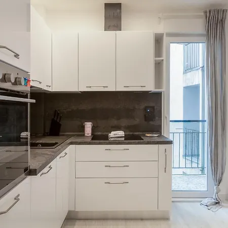 Rossetti 23/1 * Triest